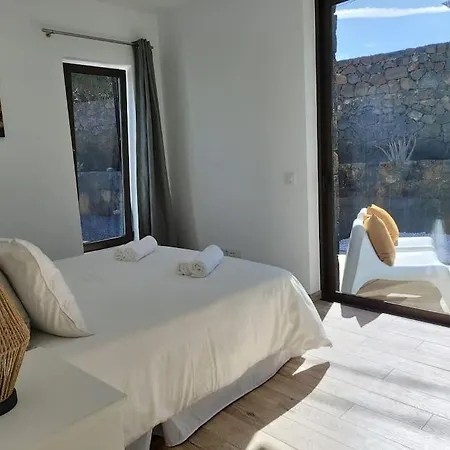 Casa Noe * Lajares