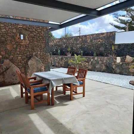 Casa Noe Lajares